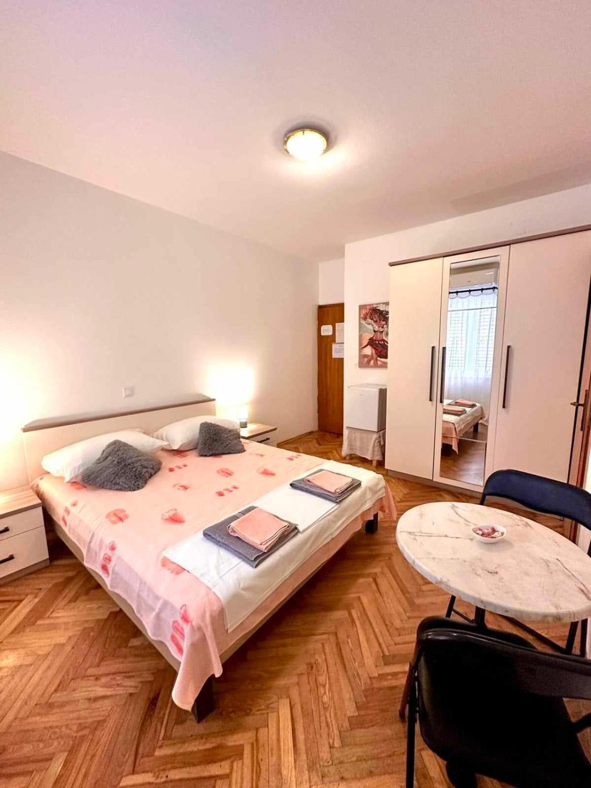 Asi Pensionat Dubrovnik